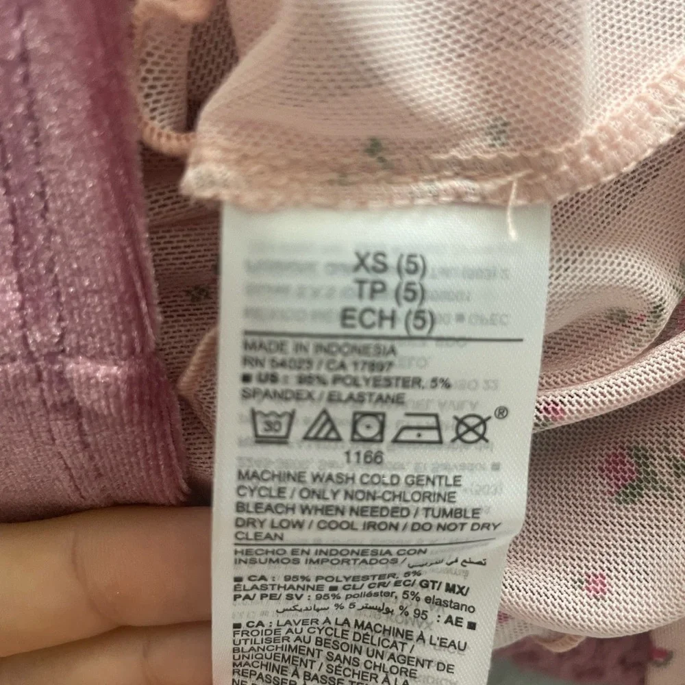 Old Navy Girls Floral Mesh and Velvet Pink Top - Picture 5 of 5